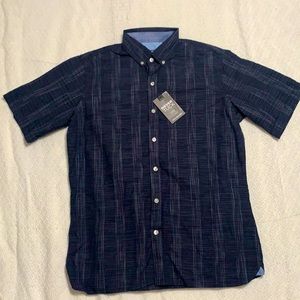 Van Heusen Never Tuck Shirt